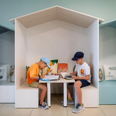 Lägenhetshotell Goelia Le Phare 3*