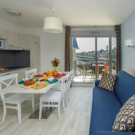 Lägenhetshotell Goelia Le Phare 3*