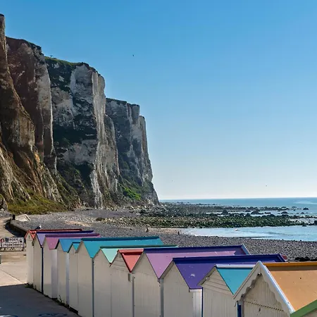 Goelia Le Phare ル・トレポール