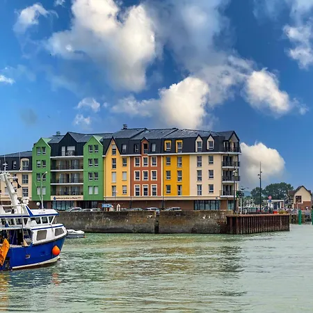 Goelia Le Phare 3* ル・トレポール