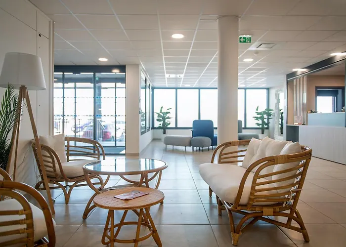 Goelia Le Phare Le Tréport